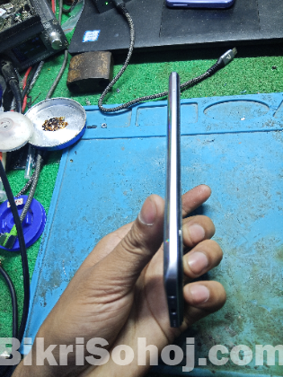 Realme 8